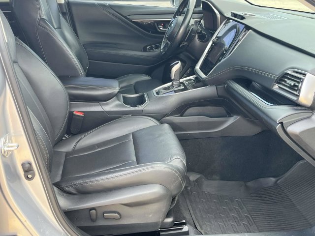 Used 2022 Subaru Outback Limited AWD/4WD image 25