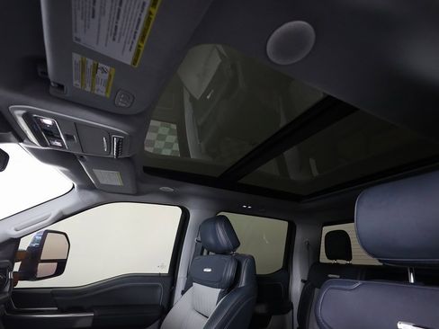 Used 2024 Ford F450 Limited w/ FX4 Off-Road Package image 17