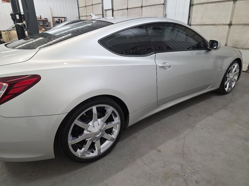 Used 2013 Hyundai Genesis 2.0T image 16