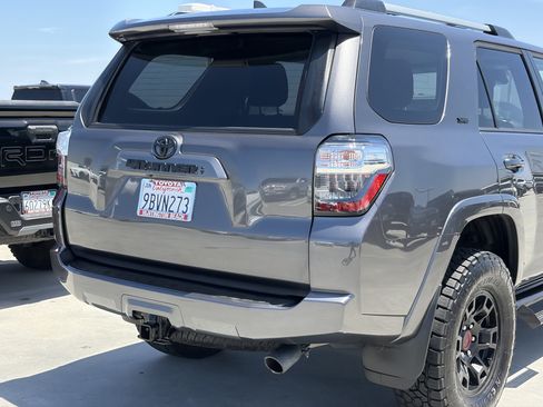 Certified 2022 Toyota 4Runner SR5 RWD image 4