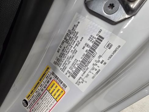 Used 2018 Ford Mustang Premium w/ Equipment Group 201A image 21