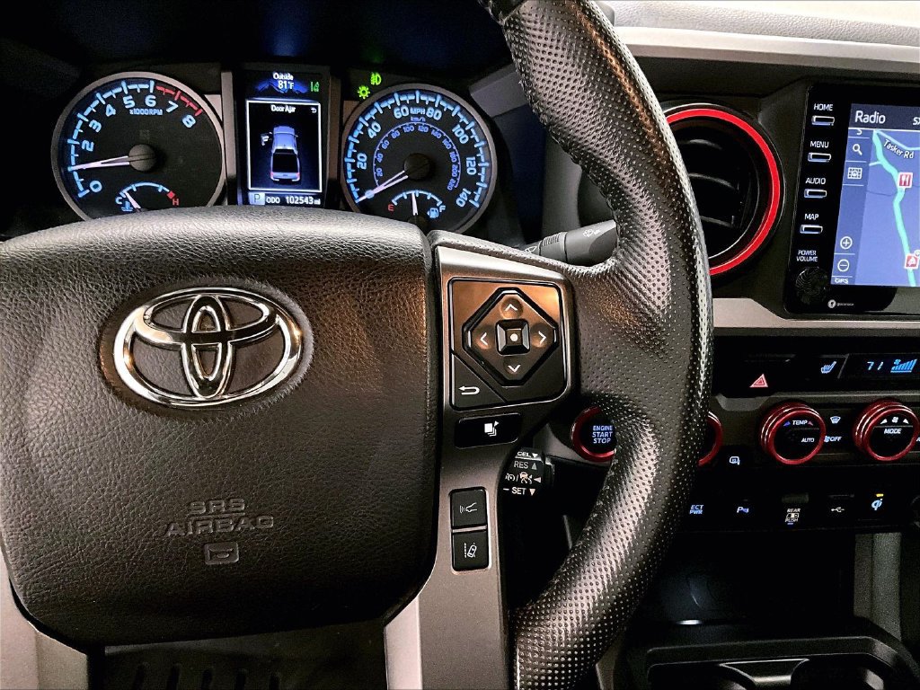 Used 2021 Toyota Tacoma TRD Sport w/ TRD Premium Sport Package AWD/4WD image 13