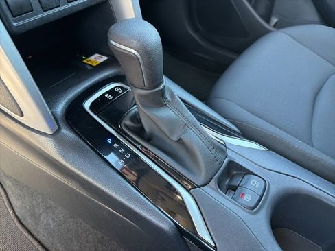 Used 2023 Toyota Corolla Cross LE image 22