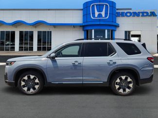 New 2026 Honda Pilot Touring video 3