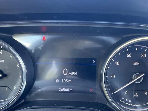 Used 2022 Buick Encore GX Select w/ Sport Touring Package FWD image 21