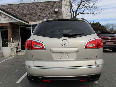 Used 2015 Buick Enclave Leather image 6