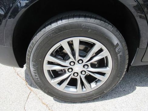Used 2021 Cadillac XT5 Premium Luxury FWD image 8