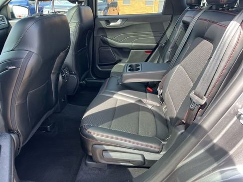 Certified 2024 Ford Escape ST-Line w/ Tech Pack #1 image 21