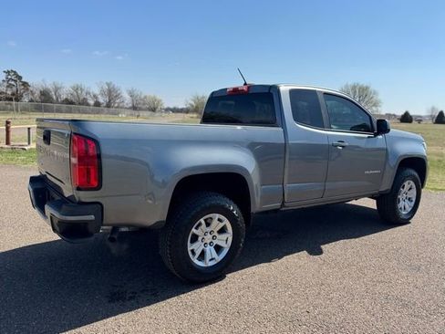 Used 2022 Chevrolet Colorado LT w/ Fleet Safety Package image 6