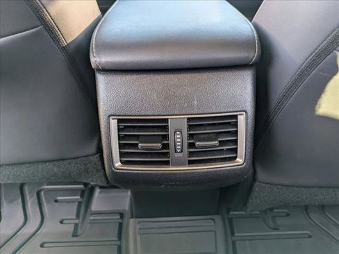 Used 2018 Lexus NX 300 NX 300 image 17