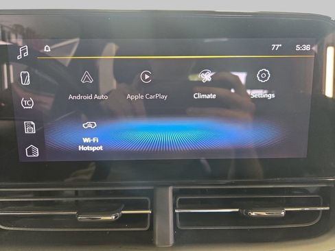 Used 2024 Chevrolet Trax RS w/ Driver Confidence Package FWD image 23