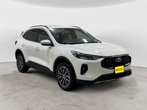 New 2025 Ford Escape Base image 7