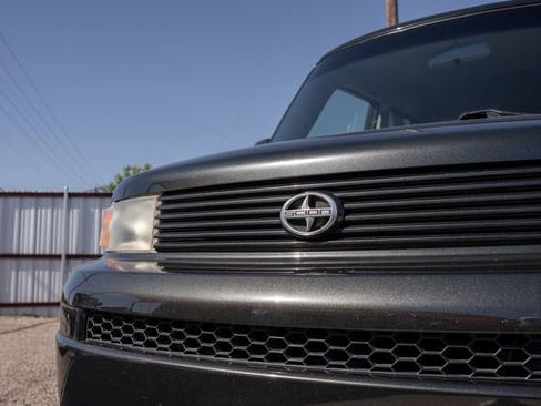 Used 2006 Scion xB image 16