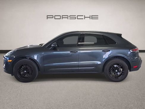 Certified 2024 Porsche Macan AWD/4WD image 2