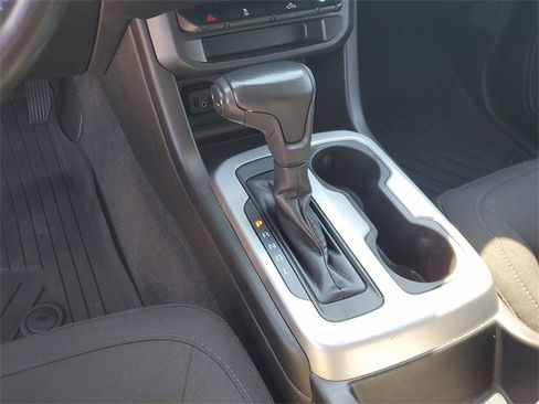 Used 2020 Chevrolet Colorado LT image 26