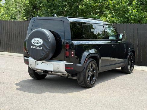 Used 2025 Land Rover Defender 110 S AWD/4WD image 6