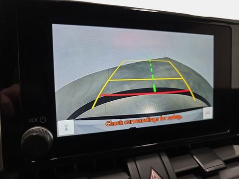 Certified 2025 Toyota RAV4 XLE image 19