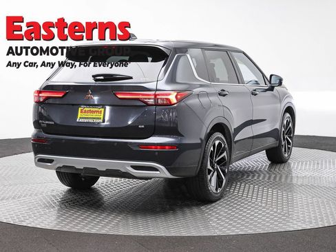 Used 2024 Mitsubishi Outlander SE AWD/4WD image 5