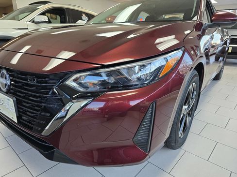 Used 2025 Nissan Sentra SV w/ All-Weather Package image 7