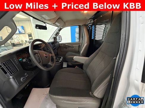 Used 2024 GMC Savana 2500 w/ Driver Convenience Package image 11