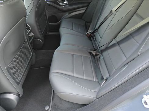New 2026 Mercedes-Benz GLE 450 4MATIC image 16