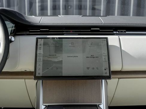 New 2026 Land Rover Range Rover Long Wheelbase SE AWD/4WD image 19