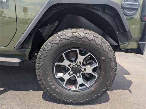Used 2021 Jeep Wrangler Rubicon AWD/4WD image 10