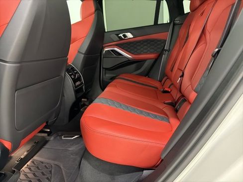 Certified 2022 BMW X6 M w/ Competition Package image 17