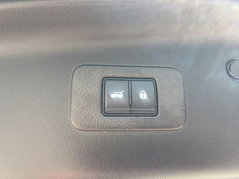 Used 2023 Nissan Armada SL w/ Cargo Package AWD/4WD image 14