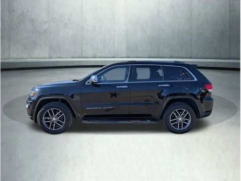 Used 2018 Jeep Grand Cherokee Limited image 2