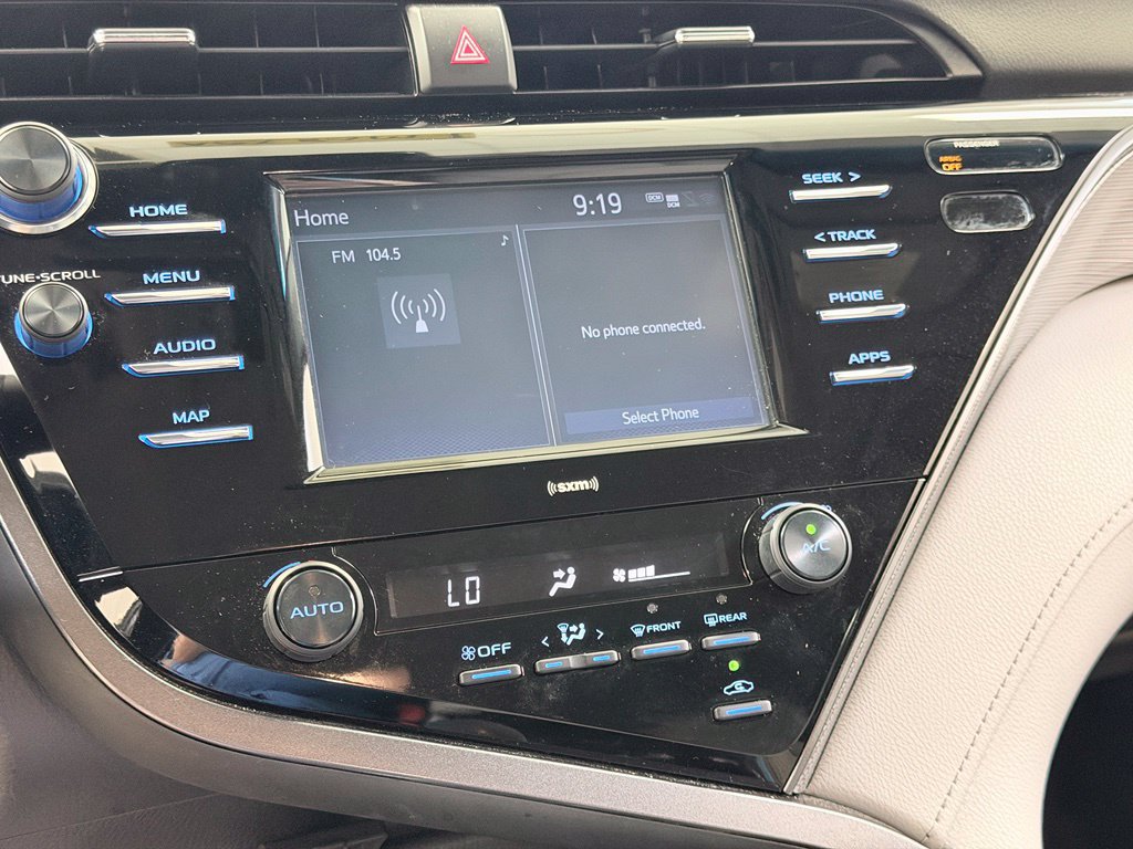 Used 2020 Toyota Camry SE FWD image 49