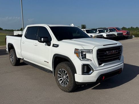 Used 2022 GMC Sierra 1500 AT4 w/ AT4 Premium Package AWD/4WD image 2