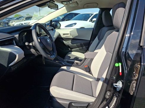 Used 2024 Toyota Corolla LE FWD image 11