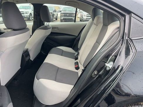 Used 2024 Toyota Corolla LE FWD image 8