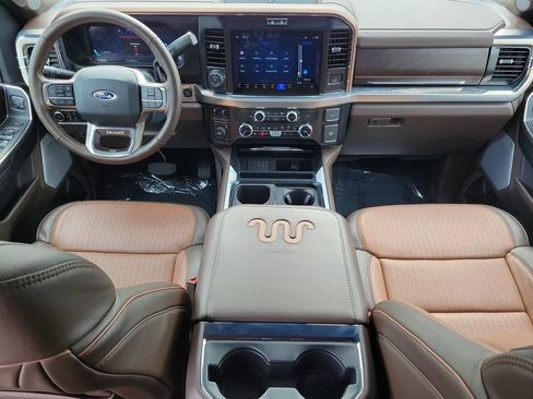 Used 2026 Ford F450 King Ranch w/ FX4 Off-Road Package AWD/4WD image 9