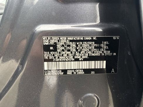 Used 2015 Toyota RAV4 Limited image 31