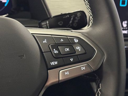 New 2026 Volkswagen Atlas Cross Sport SE image 25