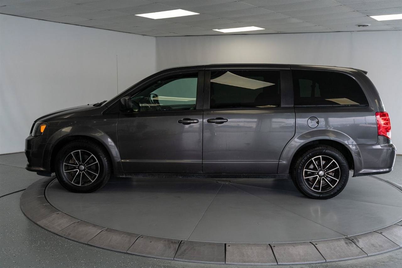 Used 2019 Dodge Grand Caravan GT FWD image 4