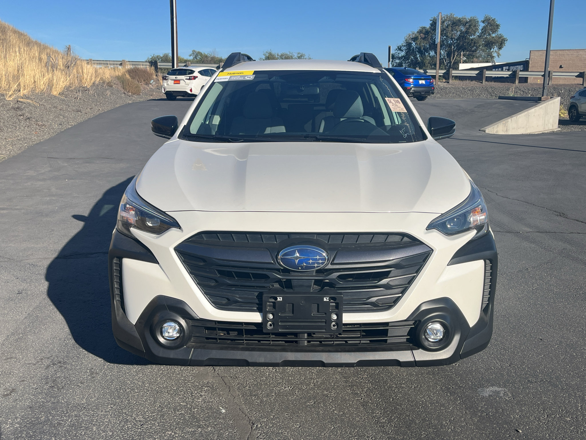 Used 2023 Subaru Outback Premium AWD/4WD image 2