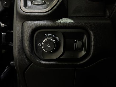 Used 2022 RAM 3500 Tradesman w/ Bed Utility Group AWD/4WD image 30