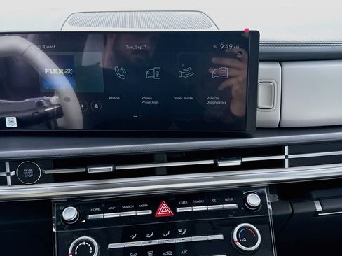 New 2027 Hyundai Santa Fe SE FWD image 10