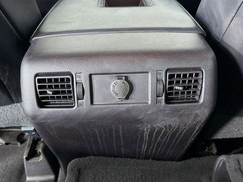 Used 2016 Toyota Tundra Platinum image 26