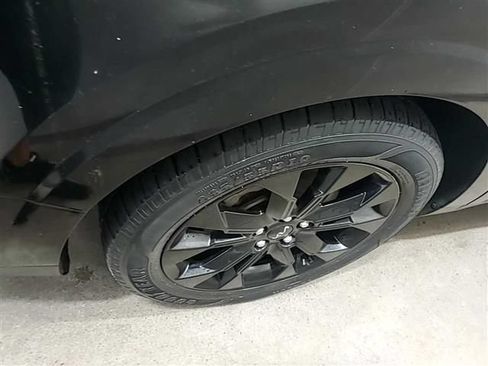 Used 2022 Kia Carnival SX Prestige FWD image 17