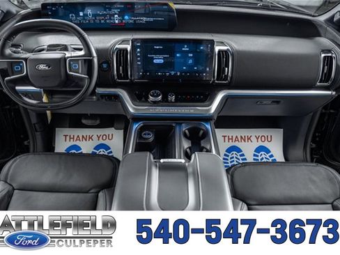 New 2025 Ford Expedition Platinum w/ Stealth Performance Package image 27