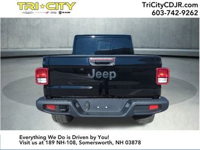 New 2025 Jeep Gladiator Sport