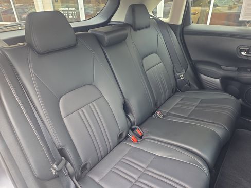 Used 2023 Honda HR-V EX-L image 14