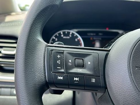 Certified 2021 Nissan Rogue SV AWD/4WD image 12