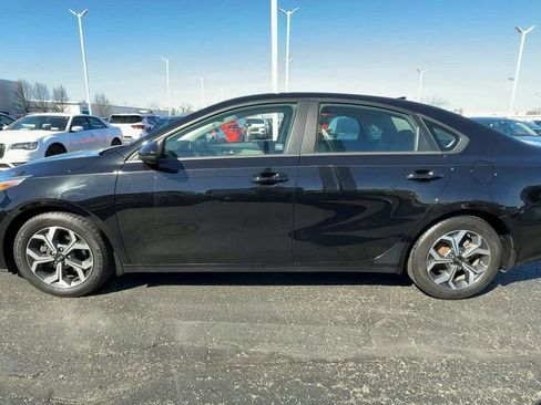 Used 2021 Kia Forte LXS image 5