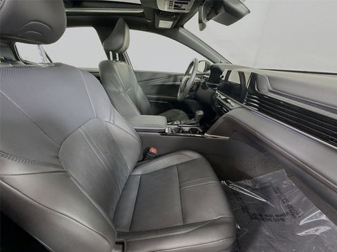 Used 2025 Toyota Camry XSE image 47