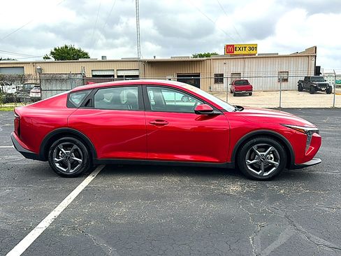 Used 2025 Kia K4 FWD image 9